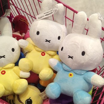 Claw & Kitty - Arcades Near Me - Markham, Ontario Claw & Kitty - Arcades Near Me - Markham, Ontario