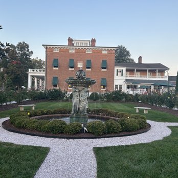 Antrim 1844 - Mansion garden view - Hotels Near Me - Taneytown, Maryland Antrim 1844 - Mansion garden view - Hotels Near Me - Taneytown, Maryland