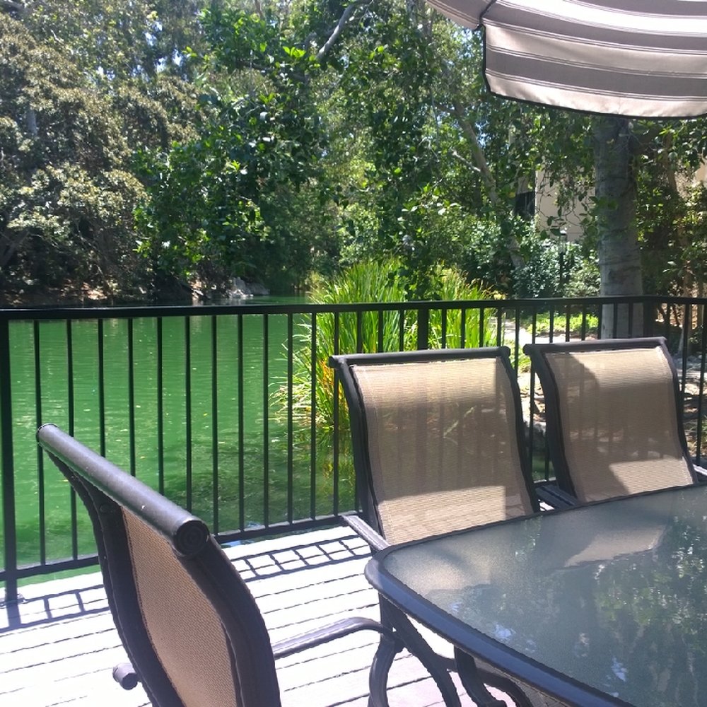 Raintree Condominiums - Clubhouse patio - Condominiums Near Me - Culver City, California