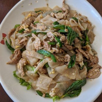 Bowl Thai - Pad Kee Mao - Thai Near Me - Gardena, California Bowl Thai - Pad Kee Mao - Thai Near Me - Gardena, California