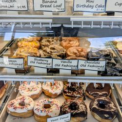 Fiene's Bakery