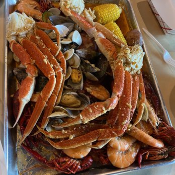 Ocean Crab - The Ocean Jumbo. More than enough for my family of 3. - Seafood Near Me - Chantilly, Virginia