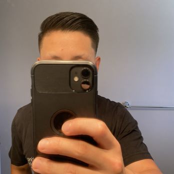StarsCut Barber Shop - Comb over - Men's Hair Salons Near Me - Milpitas, California StarsCut Barber Shop - Comb over - Men's Hair Salons Near Me - Milpitas, California