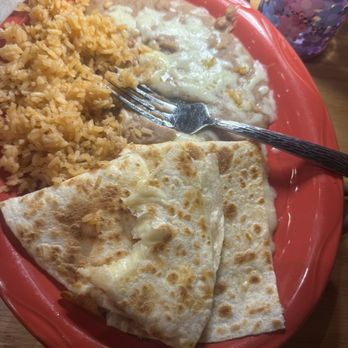 Primo Cantina - Kids cheese quesadilla with rice and beans - Mexican Near Me - Shelby Township, Michigan Primo Cantina - Kids cheese quesadilla with rice and beans - Mexican Near Me - Shelby Township, Michigan