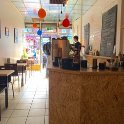 Indigo Coffee & Gelato - Inside Indigo = #hotterthanMadrid