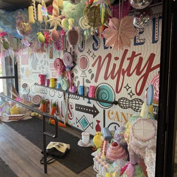 Nifty Nut House - Candy Stores Near Me - Wichita, Kansas