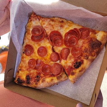 Fiori's Pizzaria - Pepperoni pizza - Pizza Near Me - Pittsburgh, Pennsylvania