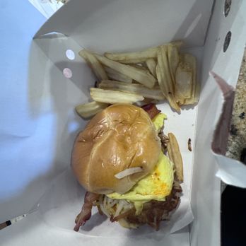Denny's - Diners Near Me - West Saint Paul, Minnesota