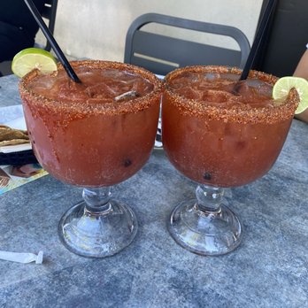 Mariscos Choix - Huge miches - Seafood Near Me - Pico Rivera, California