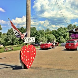 Doyle's Farm Market - Doyle's signs for corn and strawberries
