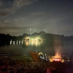 Harmony Lake - relaxing night by the lake