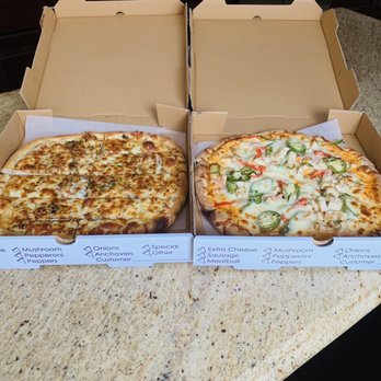 Papa Pancho Pizza - Garlic bread and pizza - Pizza Near Me - Edison, New Jersey Papa Pancho Pizza - Garlic bread and pizza - Pizza Near Me - Edison, New Jersey