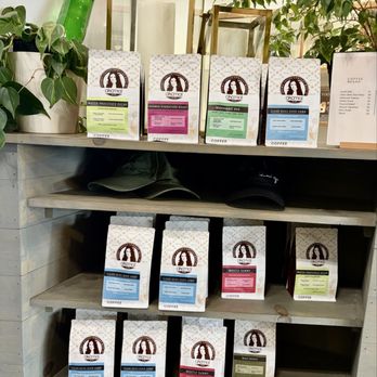Akamai Coffee - Coffee Beans - Coffee & Tea Near Me - Kihei, Hawaii Akamai Coffee - Coffee Beans - Coffee & Tea Near Me - Kihei, Hawaii