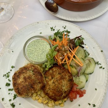 La Boite en Bois - French Near Me - New York, New York