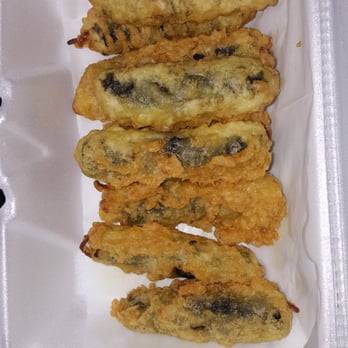 Friends - Fried noodles wrapped in seaweed () - Japanese Near Me - North Wales, Pennsylvania