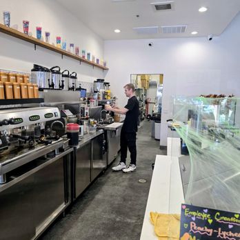 Teaspoon - Immaculate clean behind the counter prep area - Bubble Tea Near Me - Henderson, Nevada Teaspoon - Immaculate clean behind the counter prep area - Bubble Tea Near Me - Henderson, Nevada