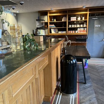 Stumptown Coffee Roasters - Coffee & Tea Near Me - New York, New York