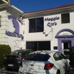 Moggie Cat´s - Fachada de la clínica de mininos