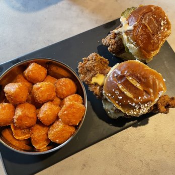 Ready Room By Hook Point Brewing - Chicly sliders & sweet potato tots - Brewpubs Near Me - Memphis, Tennessee Ready Room By Hook Point Brewing - Chicly sliders & sweet potato tots - Brewpubs Near Me - Memphis, Tennessee