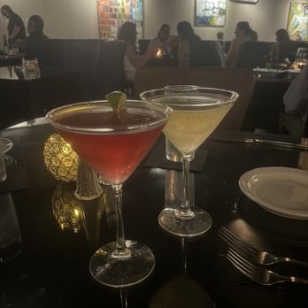 Luna Bella - Pomegranate martini & Bellini Martini - Italian Near Me - Hot Springs, Arkansas Luna Bella - Pomegranate martini & Bellini Martini - Italian Near Me - Hot Springs, Arkansas