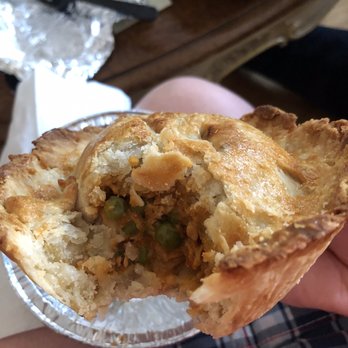 Chiya Chai Cafe - Chicken Balti Pie (inside view) - Coffee & Tea Near Me - Chicago, Illinois