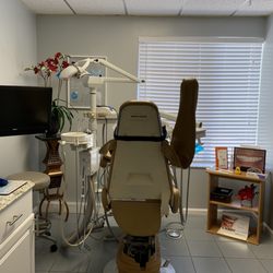 Acosta Dental Arts, PA