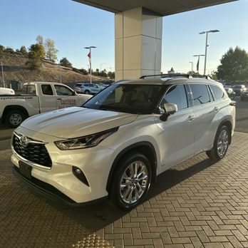 Toyota Vallejo - Auto Repair Near Me - Vallejo, California