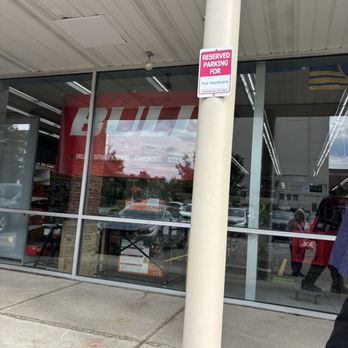Mannys Ace Hardware - Hardware Stores Near Me - East Aurora, New York