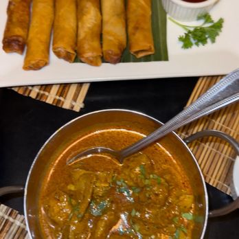 Cinnamon Grill - Lumpia Roll and curry - Asian Fusion Near Me - New London, Connecticut