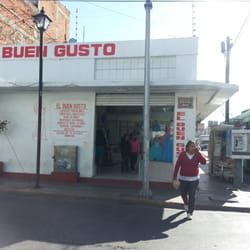 El Buen Gusto - Un lugar fácil de encontrar en la ciudad.