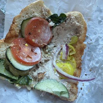 Subway - When requested more onions, got only 2 per 6 inches. - Sandwiches Near Me - Kent, Washington Subway - When requested more onions, got only 2 per 6 inches. - Sandwiches Near Me - Kent, Washington
