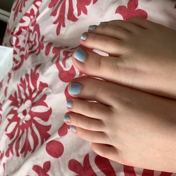 Mauldin Nails Spa - Should they look like this after 5 days of wear? - Nail Salons Near Me - Mauldin, South Carolina Mauldin Nails Spa - Should they look like this after 5 days of wear? - Nail Salons Near Me - Mauldin, South Carolina