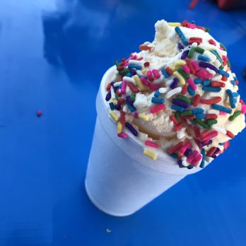 Flo's Luncheonette - Small Vanilla with rainbow - American Near Me - Blue Point, New York Flo's Luncheonette - Small Vanilla with rainbow - American Near Me - Blue Point, New York