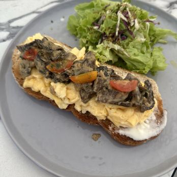 The Sunny Side Cafe - Station 1 - Mushroom & Egg Toast - Restaurants Near Me