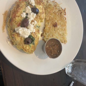 Benny’s Café Breakfast and Lunch - Olympic Omlette - Cafes Near Me - Colleyville, Texas