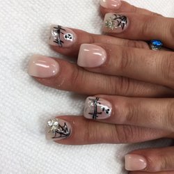 Happy Nails