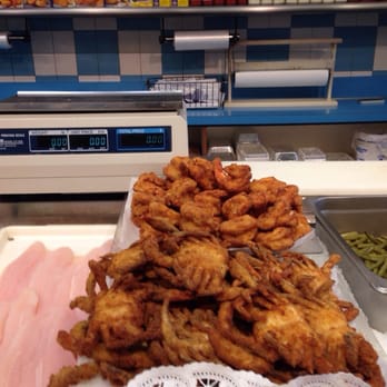 Forest Hills Fishery - a variety of seafood items - Seafood Markets Near Me - Forest Hills, New York Forest Hills Fishery - a variety of seafood items - Seafood Markets Near Me - Forest Hills, New York