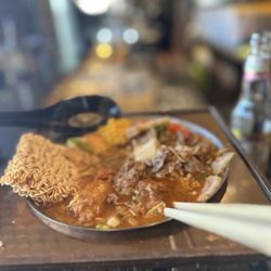 Tasty Pot - Beef hot soup