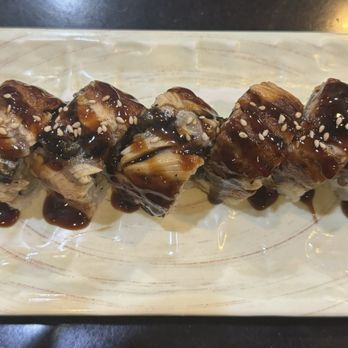 Kazoku Sushi - Dragon Roll - Sushi Bars Near Me - Kapolei, Hawaii Kazoku Sushi - Dragon Roll - Sushi Bars Near Me - Kapolei, Hawaii