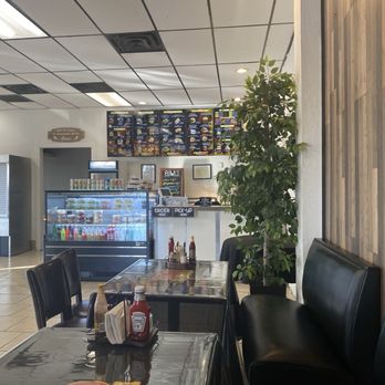 Dynamite Grill - Inside Dynamite Grill - Mediterranean Near Me - Cedar Hill, Texas