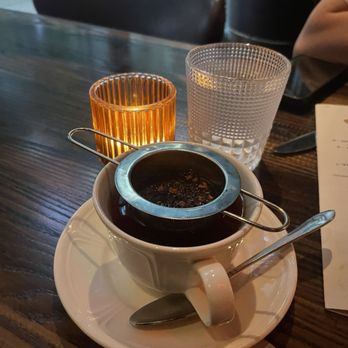 Fixe Austin's Southern House - Apple Crumble Tea - Southern Near Me - Austin, Texas