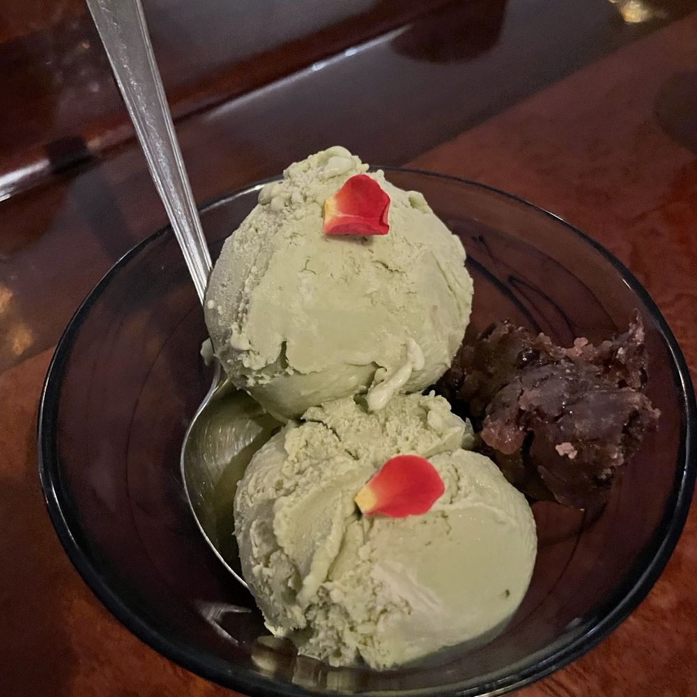 Aoyama Sushi Restaurant - Green Tea Ice cream - Sushi Bars Near Me - Toronto, Ontario