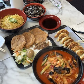 Papa’s Dumpling - Chinese Near Me - Johns Creek, Georgia