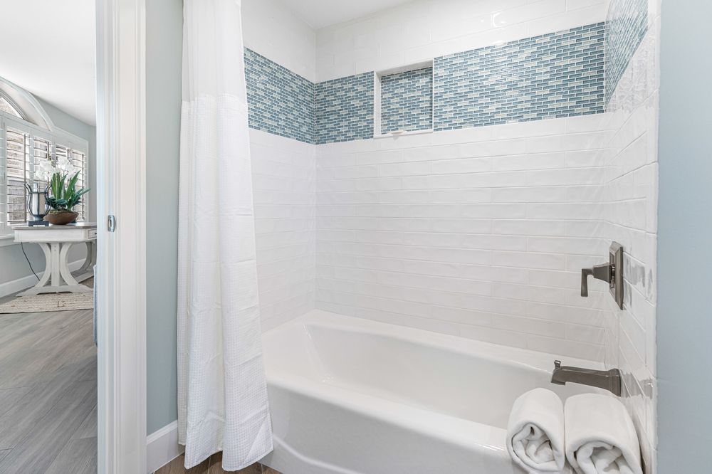 Slide of Jimenez Contracting & Construction Serv