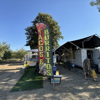 Constas Tacos - Food Trucks Near Me - Clovis, California Constas Tacos - Food Trucks Near Me - Clovis, California