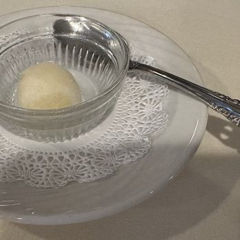 Whispering Pines Restaurant - Lemon sorbet - Bed & Breakfast Near Me - Norman, Oklahoma