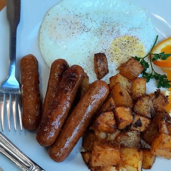Frida's Breakfast & Lunch - 2 egg plate with chicken sausage (super good!) - Breakfast & Brunch Near Me - Evanston, Illinois Frida's Breakfast & Lunch - 2 egg plate with chicken sausage (super good!) - Breakfast & Brunch Near Me - Evanston, Illinois