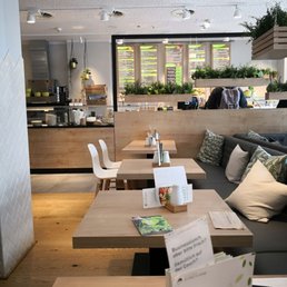 dean & david - sushi and sashimi, interior - Salad Near Me - Kiel, SH