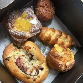 Brug Bakery - Pastrami Foccia, Mango Danish, Sausage Roll, Curry Puff, Lemon Custard Tart - Bakeries Near Me - Kapolei, Hawaii Brug Bakery - Pastrami Foccia, Mango Danish, Sausage Roll, Curry Puff, Lemon Custard Tart - Bakeries Near Me - Kapolei, Hawaii