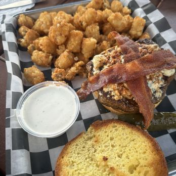 Boulevard Bar & Grille - Coon Rapids - Mondays are $10 burgers all day! Yum!! - American Near Me - Coon Rapids, Minnesota Boulevard Bar & Grille - Coon Rapids - Mondays are $10 burgers all day! Yum!! - American Near Me - Coon Rapids, Minnesota